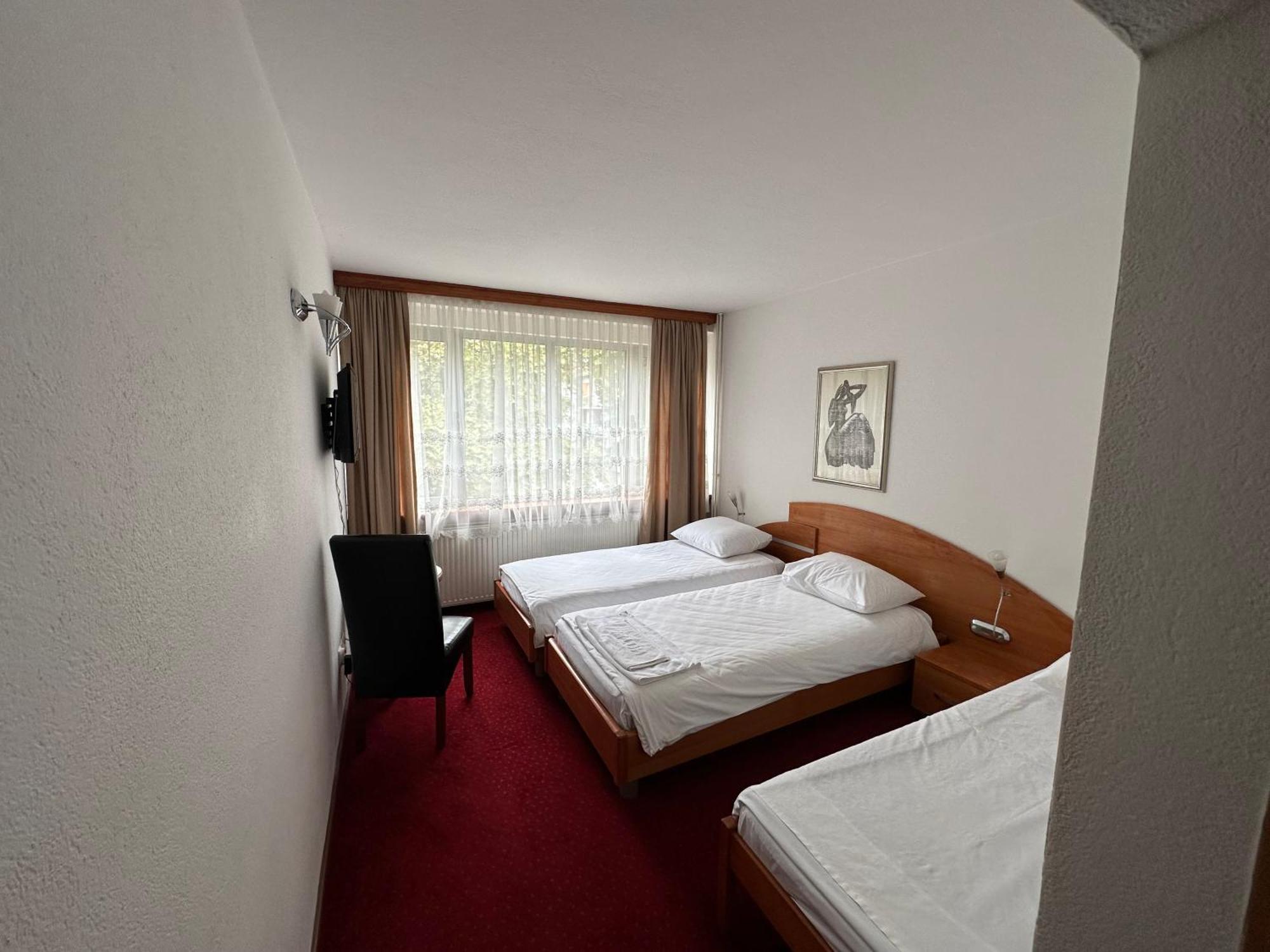 Park Hotel Bihać Buitenkant foto